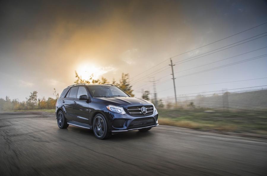  Mercedes-AMG GLE43 4Matic 2016 года  (NA) (фото 4 из 30)